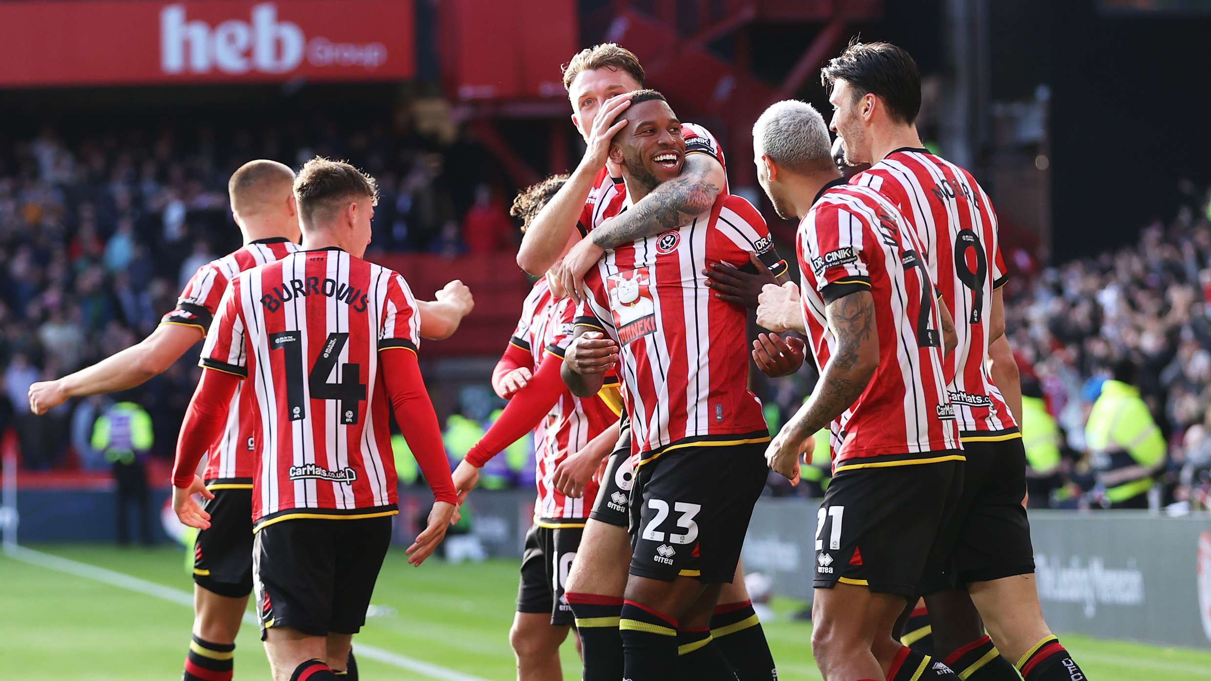 意甲争冠白热化！国米未放弃意杯，部分轮换策略应对魔.